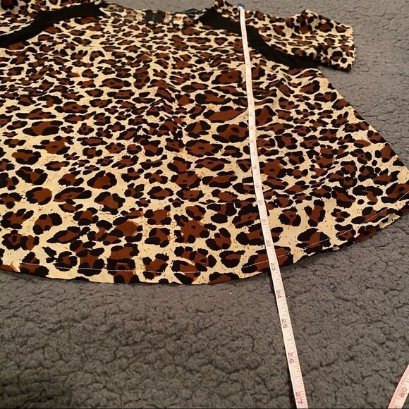 Timing Leopard Shirt  - Picture 10 of 11